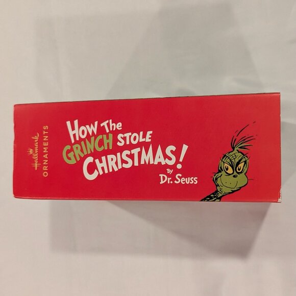 NWT Hallmark The Grinch Ornament - Picture 8 of 12